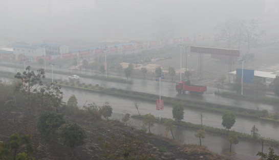 隆冬季节暴雨强降水多县破历史纪录
